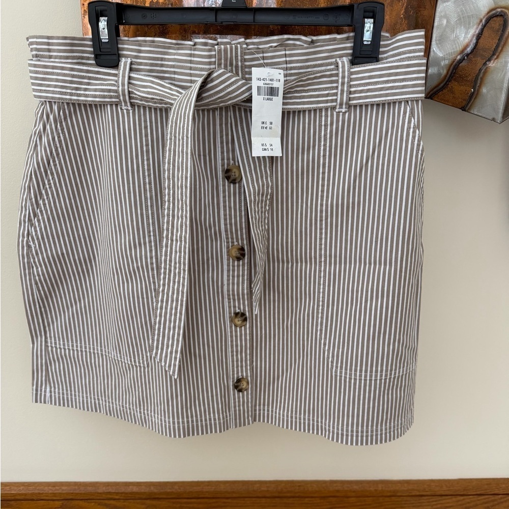 Abercrombie button up midi skirt tan NWT XL